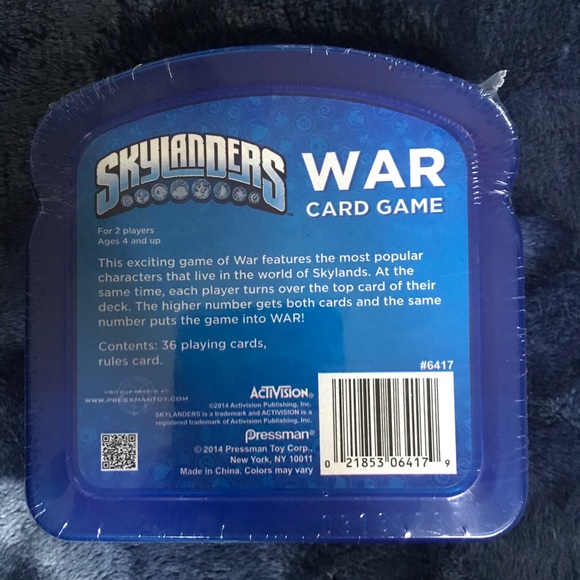 Skylanders War Card Game - Picture 2 of 2